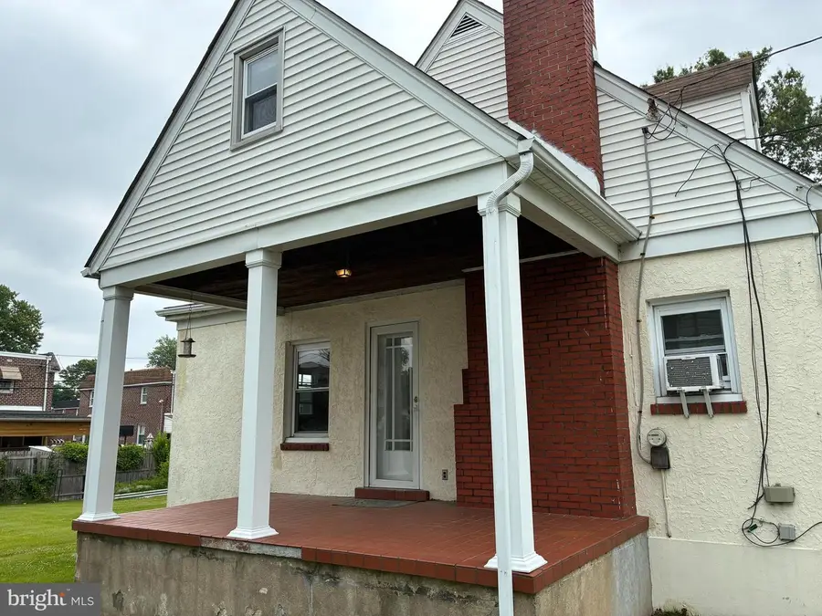 216 Fernwood, Folsom, PA 19033 - #2