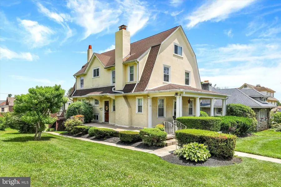 311 Riverview Ave, Drexel Hill, PA 19026 - #2