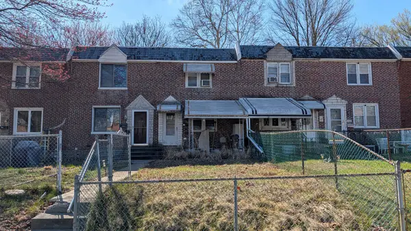 452 Westmont Dr, DARBY, PA 19023
