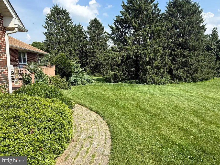 6 Patricia Ln, Glen Mills, PA 19342 - #2