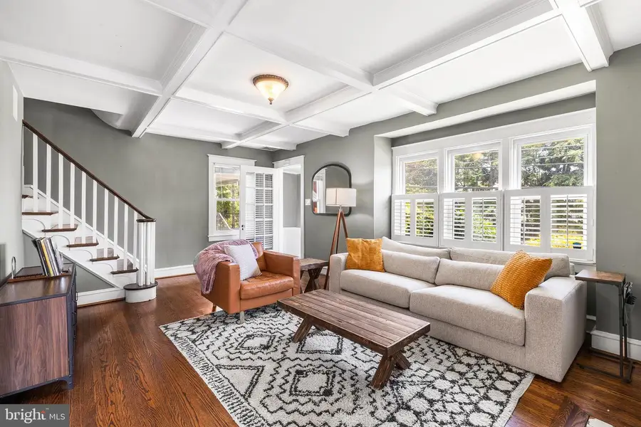 2404 Poplar Rd, Havertown, PA 19083 - #2