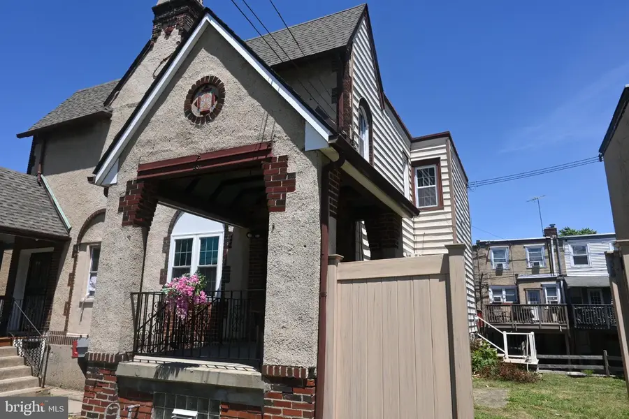 281 N Wycombe Ave, Lansdowne, PA 19050 - #2