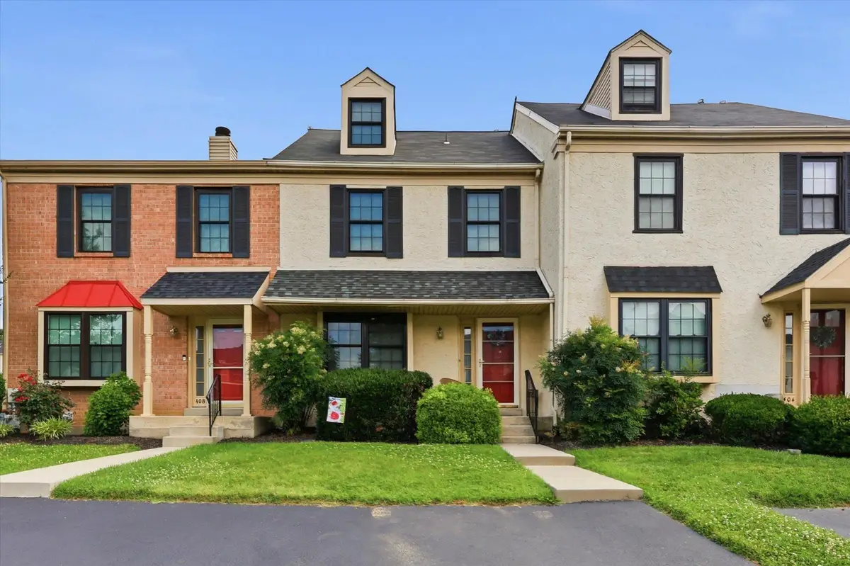 406 Carpenter Cir, Brookhaven, PA 19015 - #1