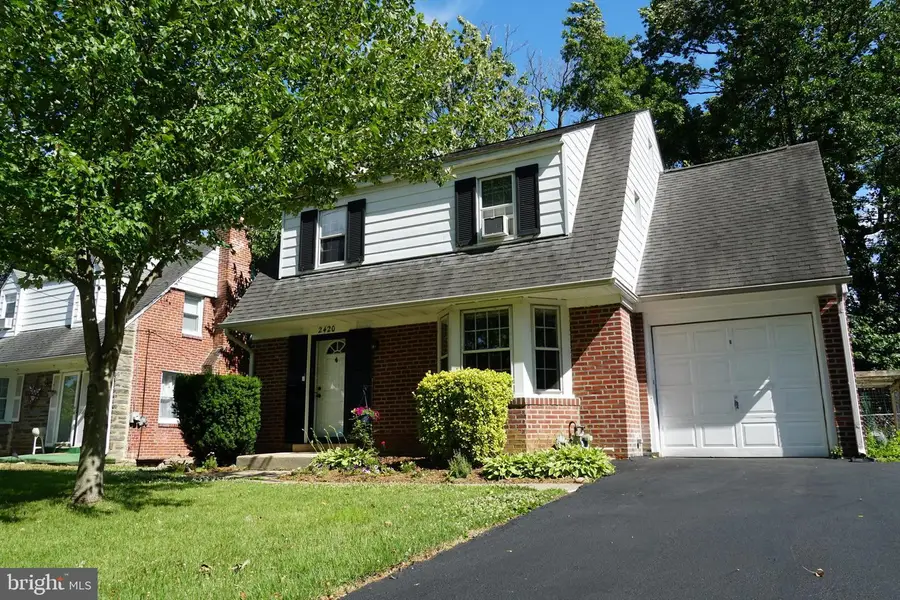 2420 Franklin Ave, Secane, PA 19018 - #2