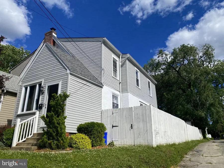 746 16th Ave, Prospect Park, PA 19076 - #2