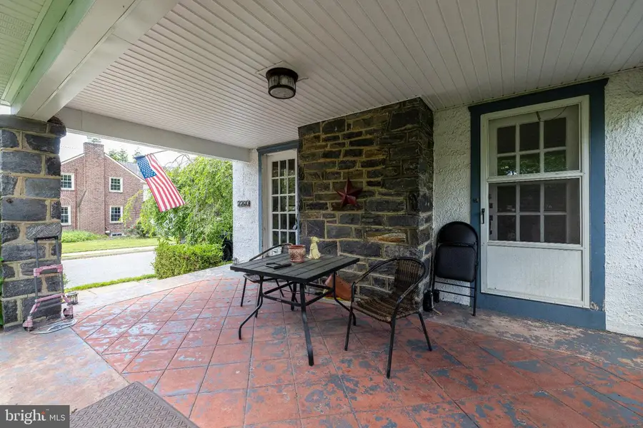 2200 County, Ardmore, PA 19003 - #2