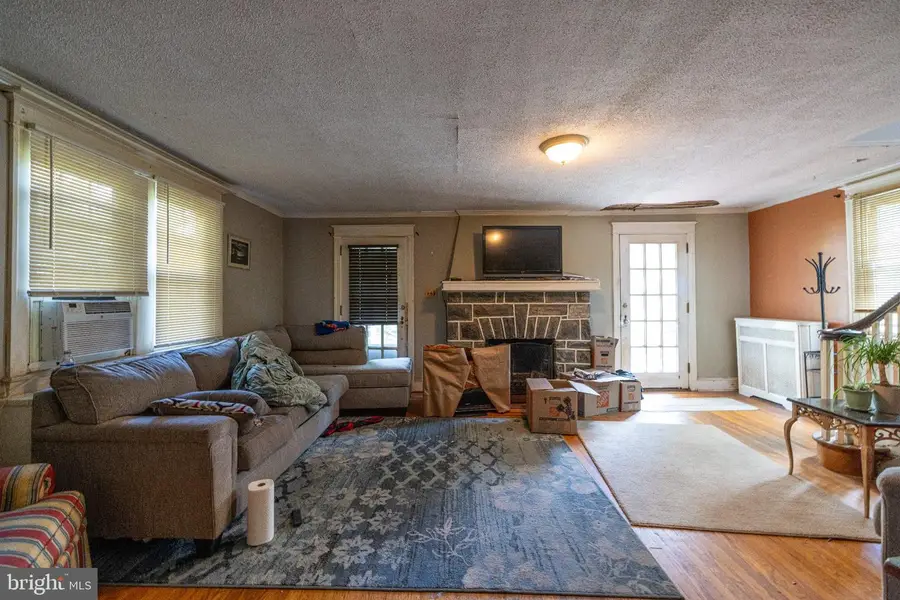 2200 County, Ardmore, PA 19003 - #3
