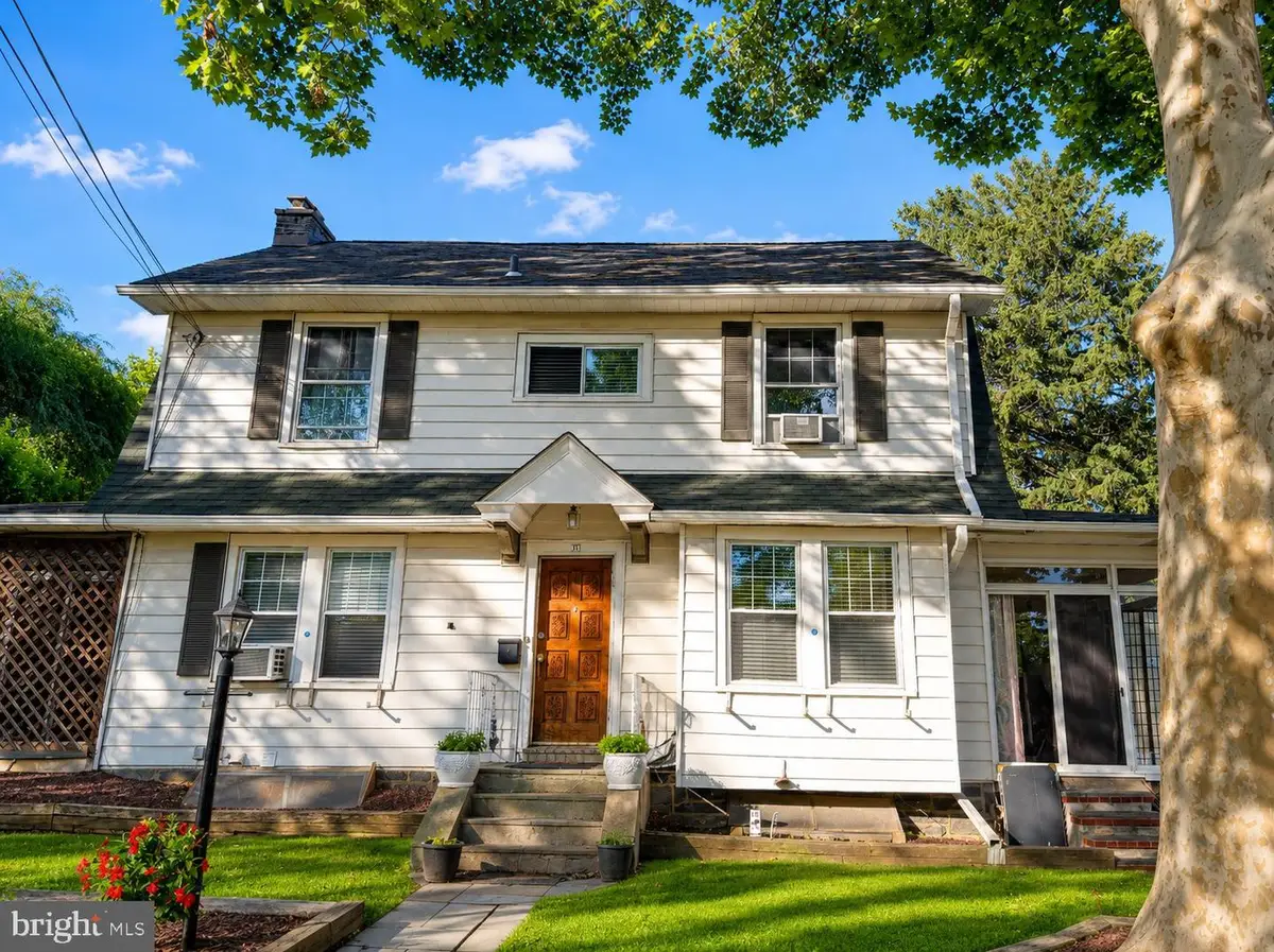 51 Windsor Ave, Upper Darby, PA 19082 - #1