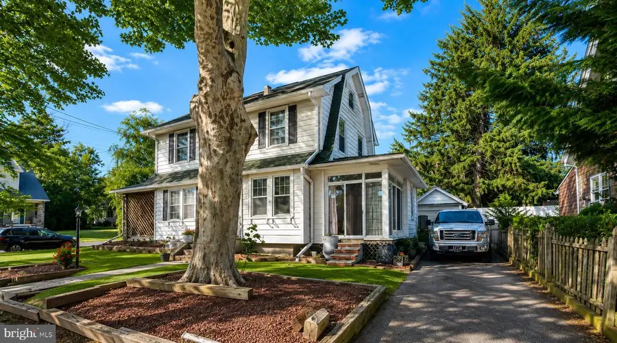 51 Windsor Ave, Upper Darby, PA 19082 - #2