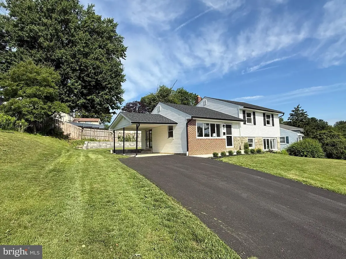 41 Dorset Dr, Broomall, PA 19008 - #1