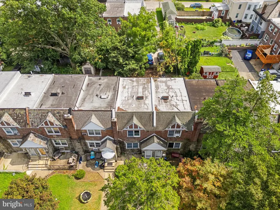 3448 Valley Green Dr, Drexel Hill, PA 19026 - #2