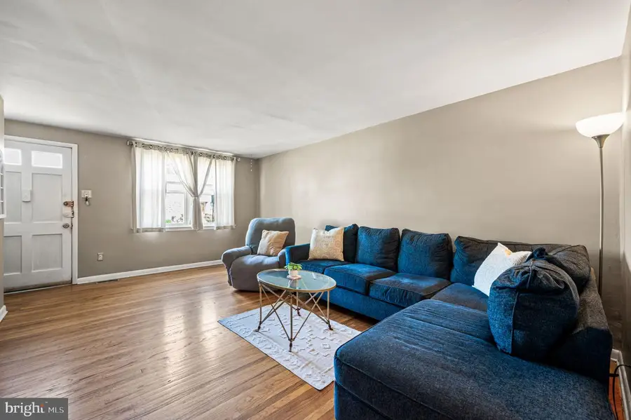 1054 N Academy Ave, Glenolden, PA 19036 - #2