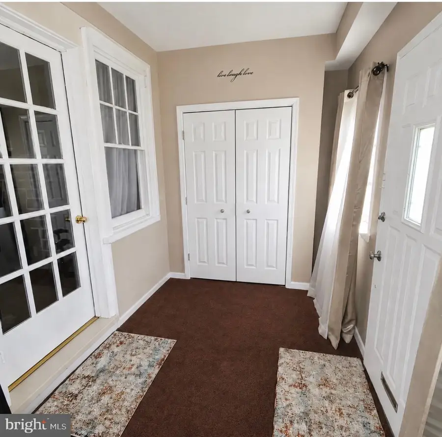 221 Ardmore Ave, Upper Darby, PA 19082 - #3