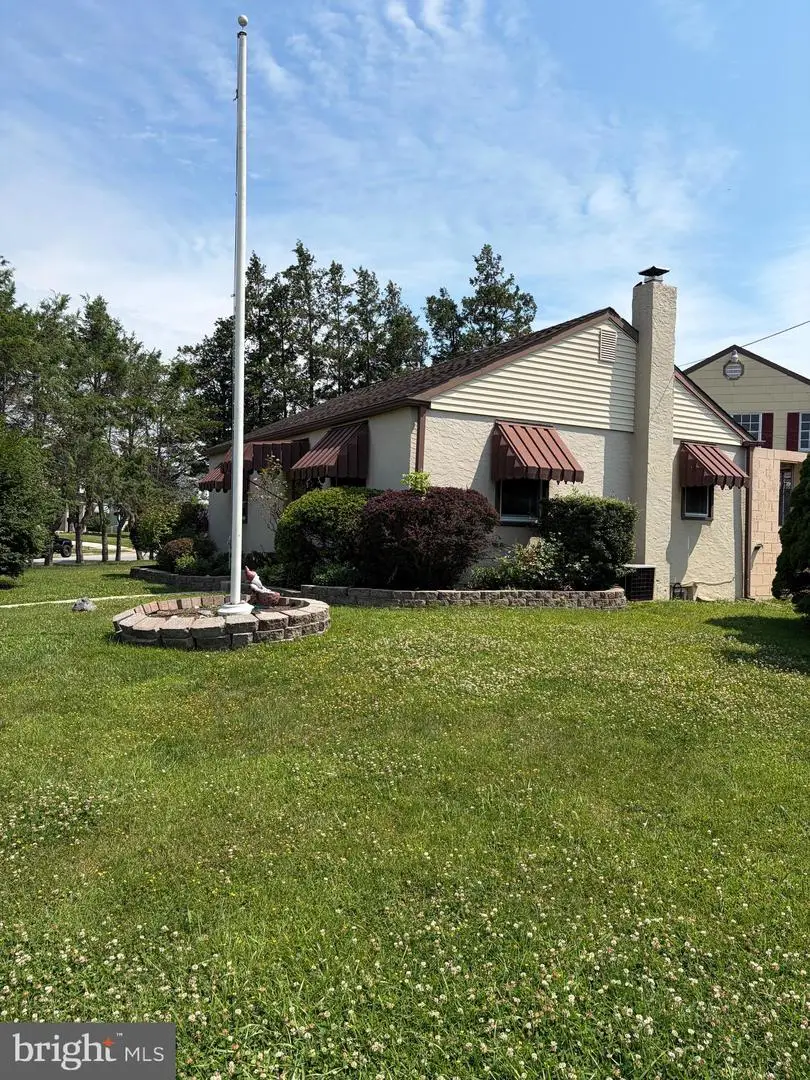 6 Vinsmith Ave, Aston, PA 19014 - #2
