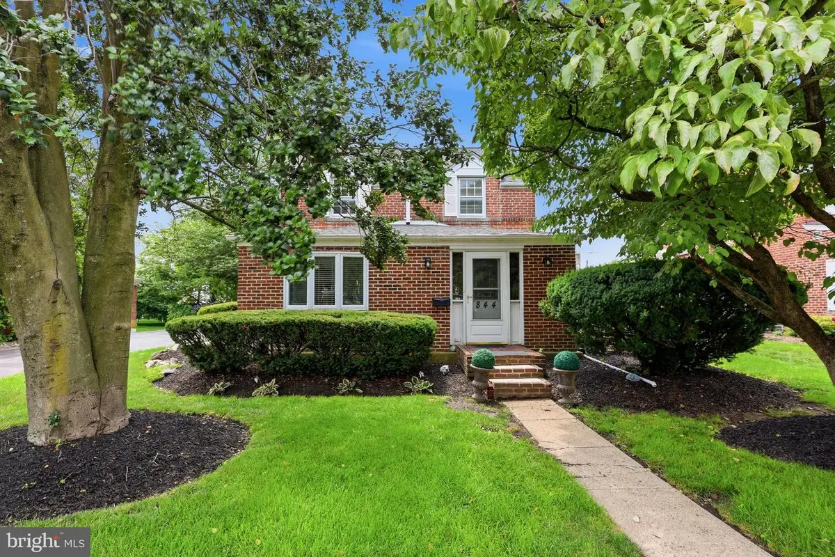 844 Burmont Rd, Drexel Hill, PA 19026 - #1