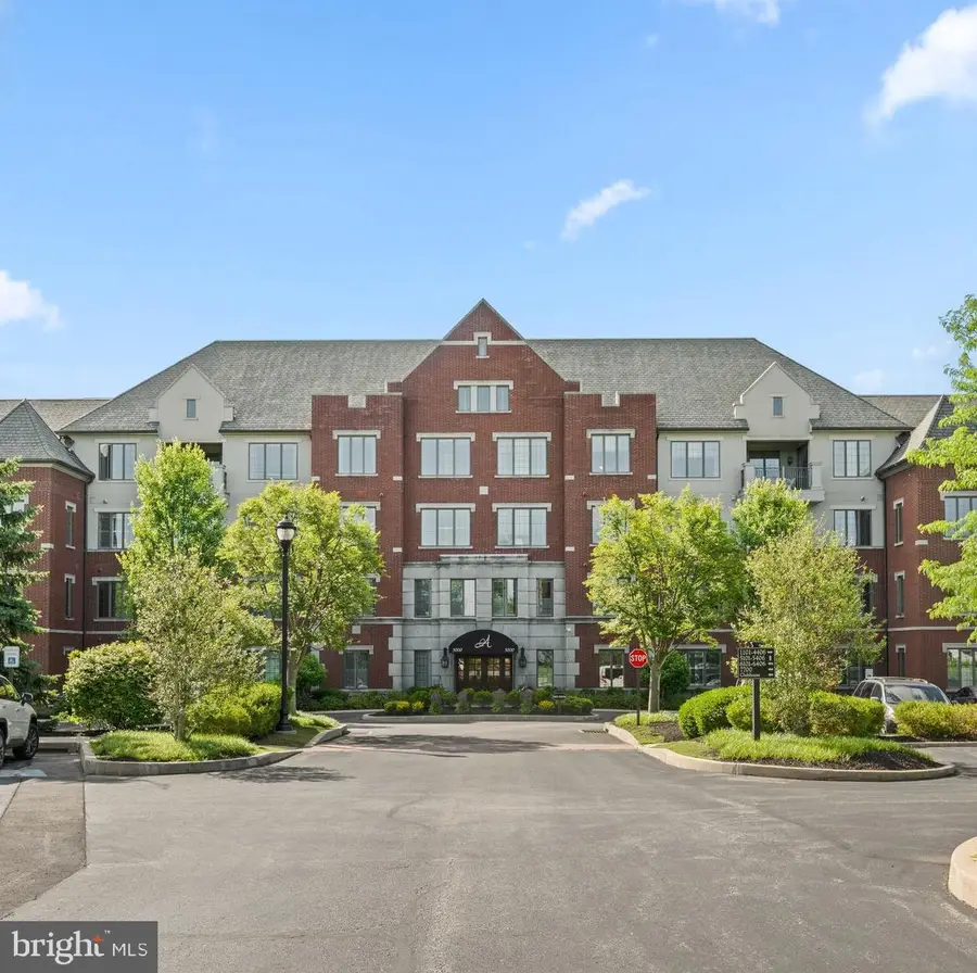 5304 Parkview Dr, Haverford, PA 19041 - #3