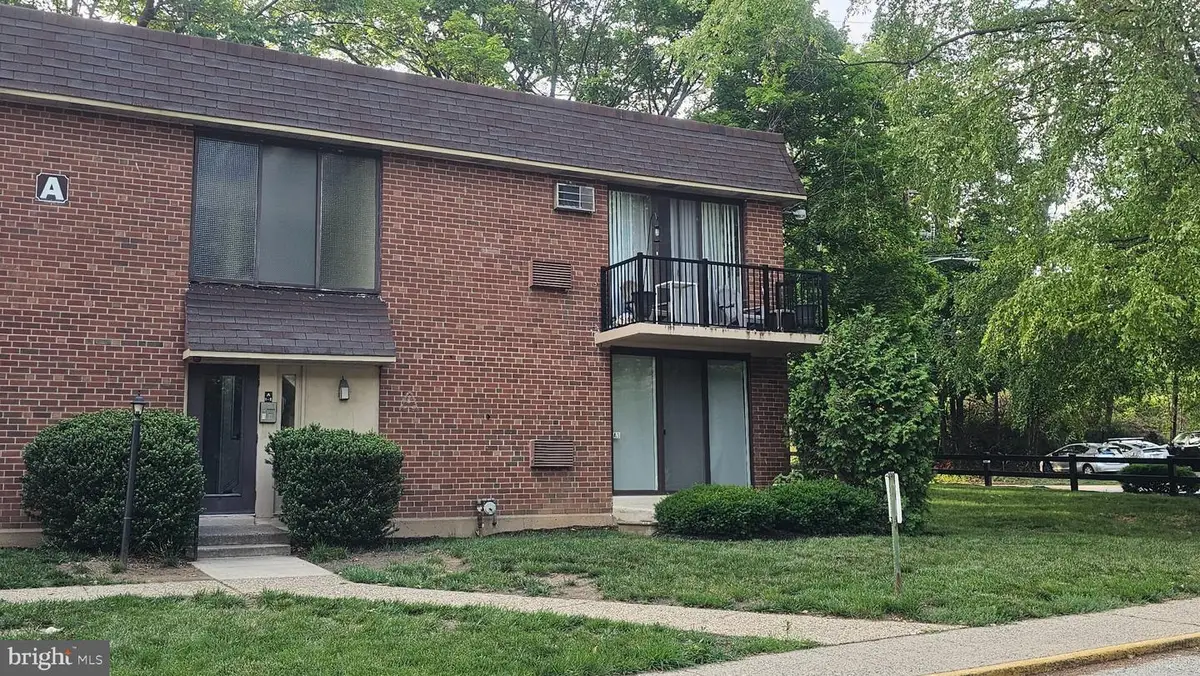 100 E Glenolden Ave #a-6, Glenolden, PA 19036 - #1