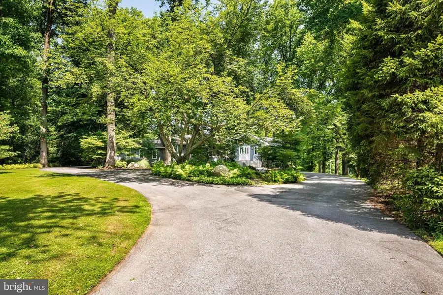 5 Martins Cir, Newtown Square, PA 19073 - #3