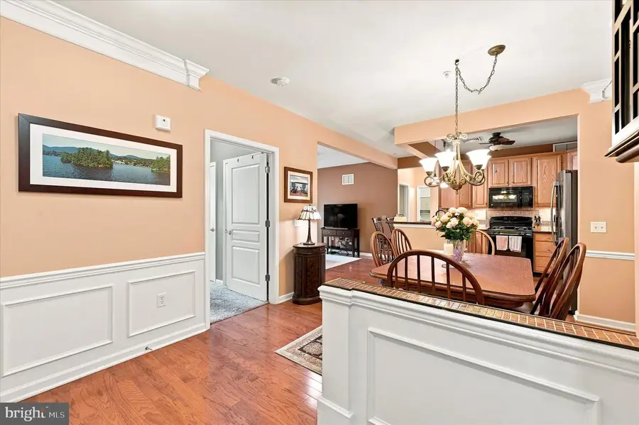 421 Creekside Dr, Brookhaven, PA 19015 - #3