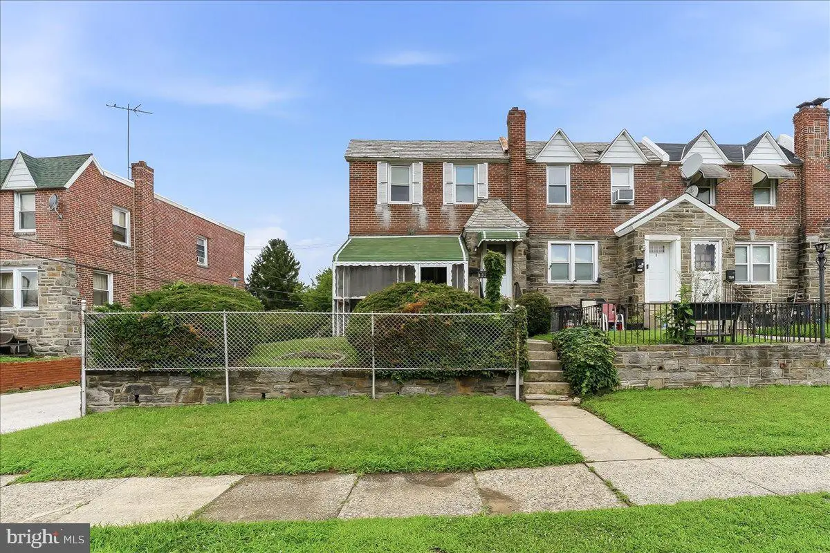 1220 E 12th St, Crum Lynne, PA 19022 - #1
