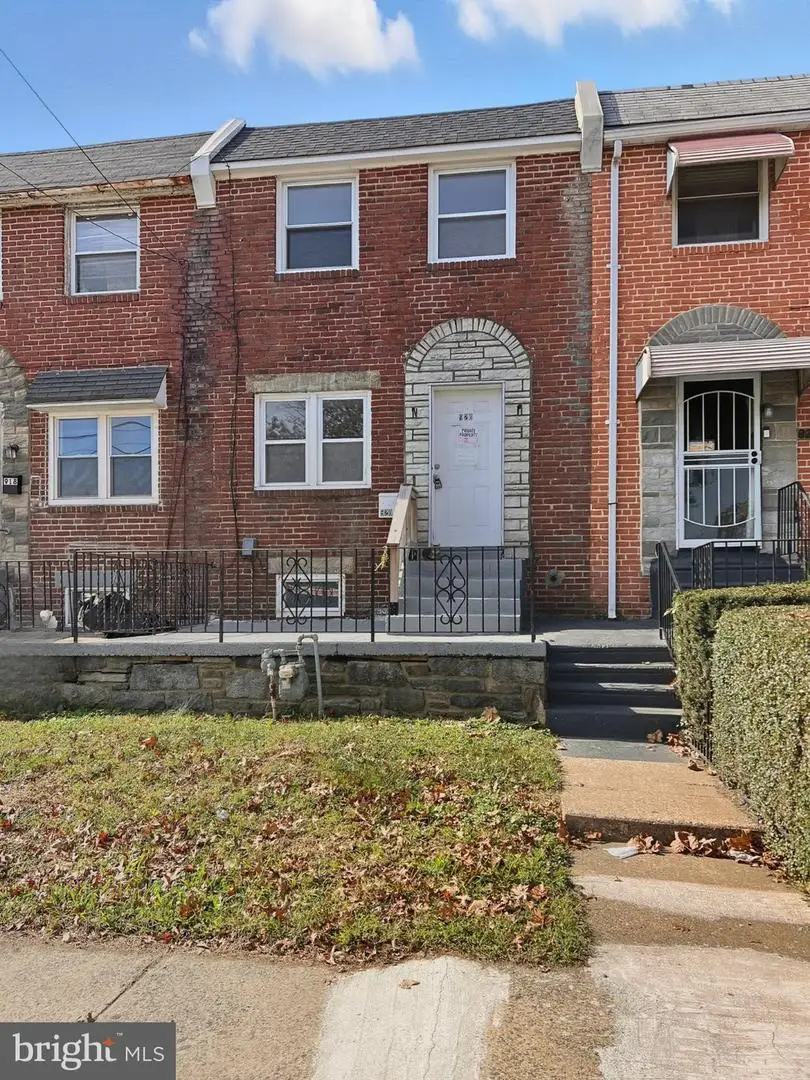 920 Butler St, Chester, PA 19013 - #1