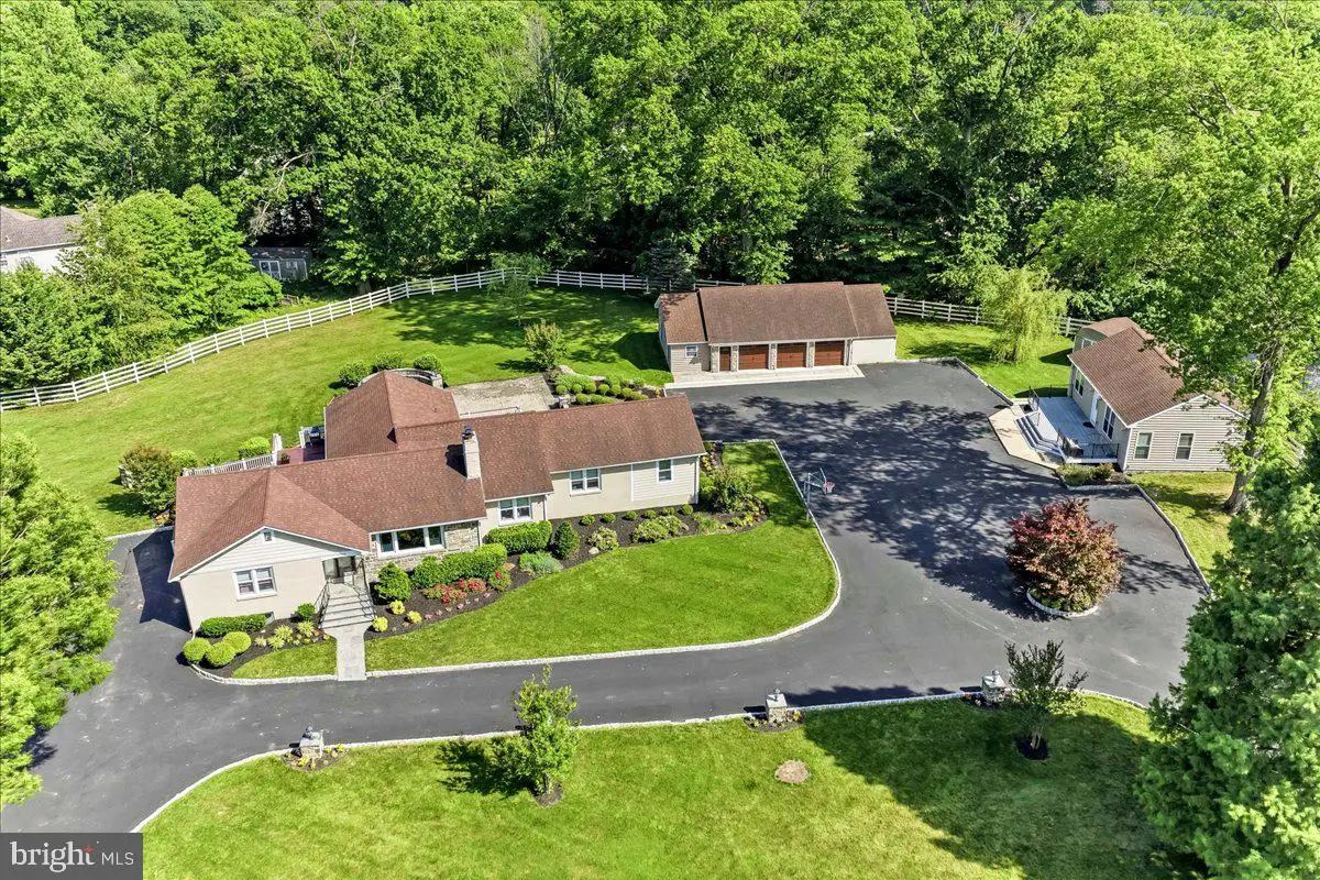 3190 Foulk Rd, Garnet Valley, PA 19060 - #1