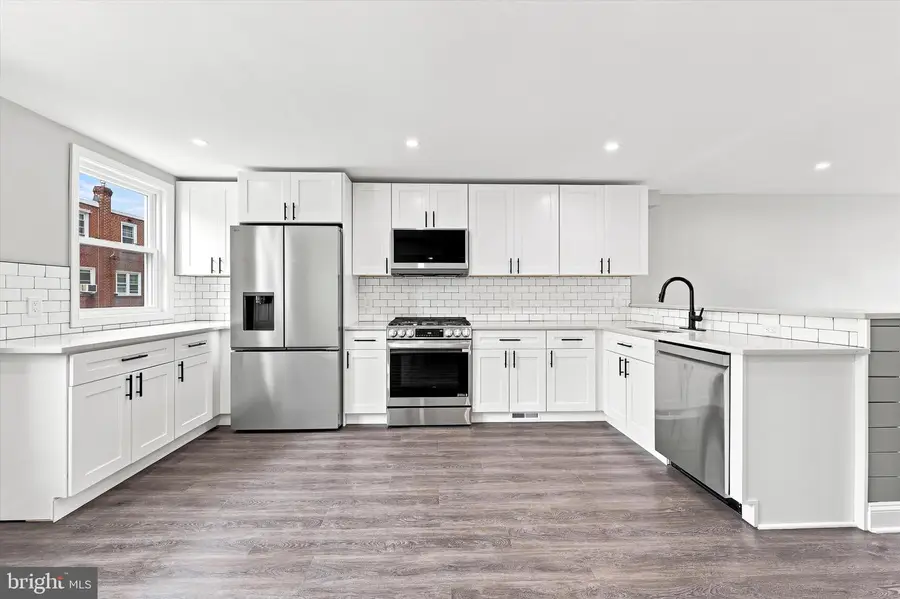 205 W Washington Ave, Clifton Heights, PA 19018 - #2