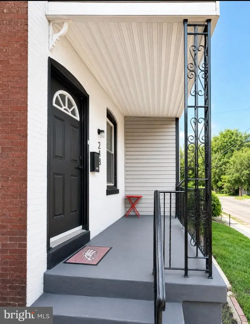 246 Mill St, Darby, PA 19023 - #3