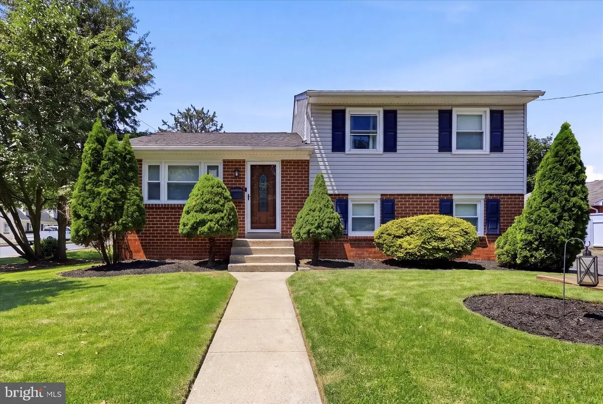 3060 Pancoast Ave, Aston, PA 19014 - #1