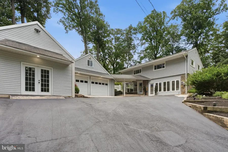 160 Paxon Hollow Rd, Media, PA 19063 - #2