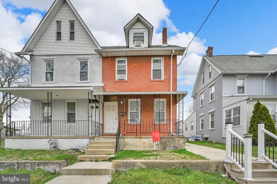6 W 6th St, Marcus Hook, PA 19061 - #2