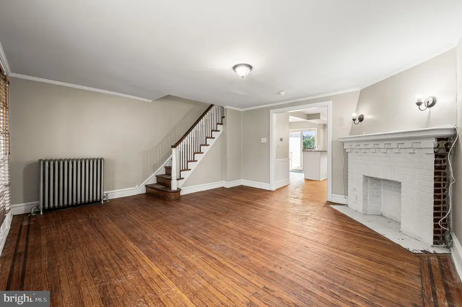 208 E Essex Ave, Lansdowne, PA 19050 - #3
