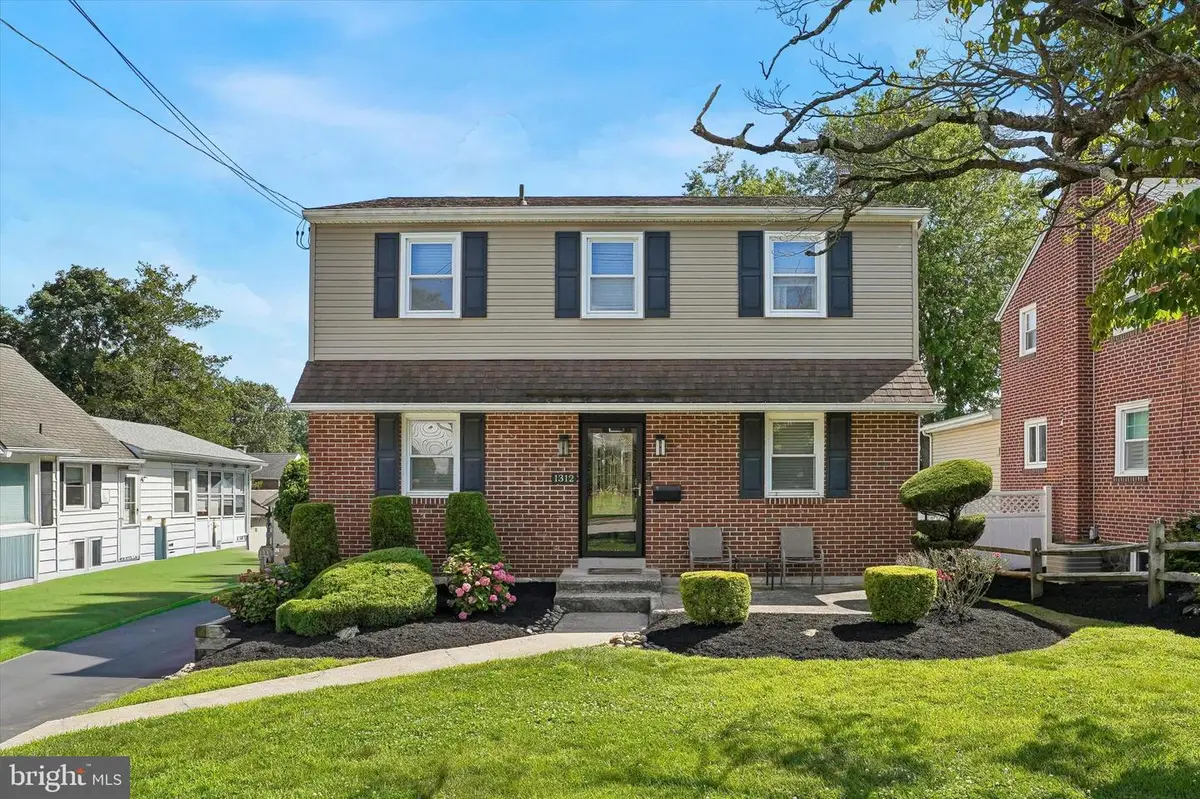 1312 Robinson Ave, Havertown, PA 19083 - #1