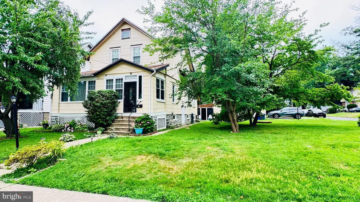 28 S Elm Ave, Aldan, PA 19018 - #1
