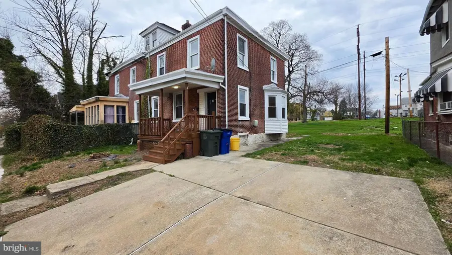 1112 Elmwood Ave, Sharon Hill, PA 19079 - #2