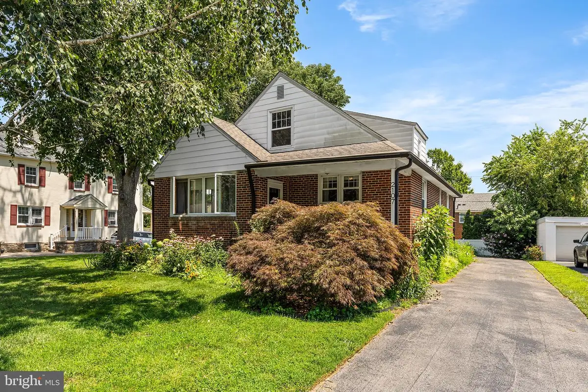 2107 Winton Ave, Havertown, PA 19083 - #1