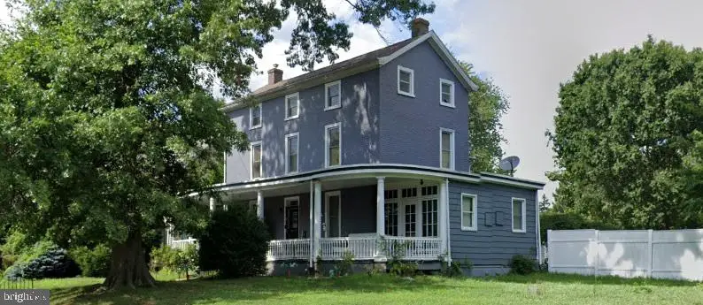 129 N Clifton Ave, Aldan, PA 19018 - #1