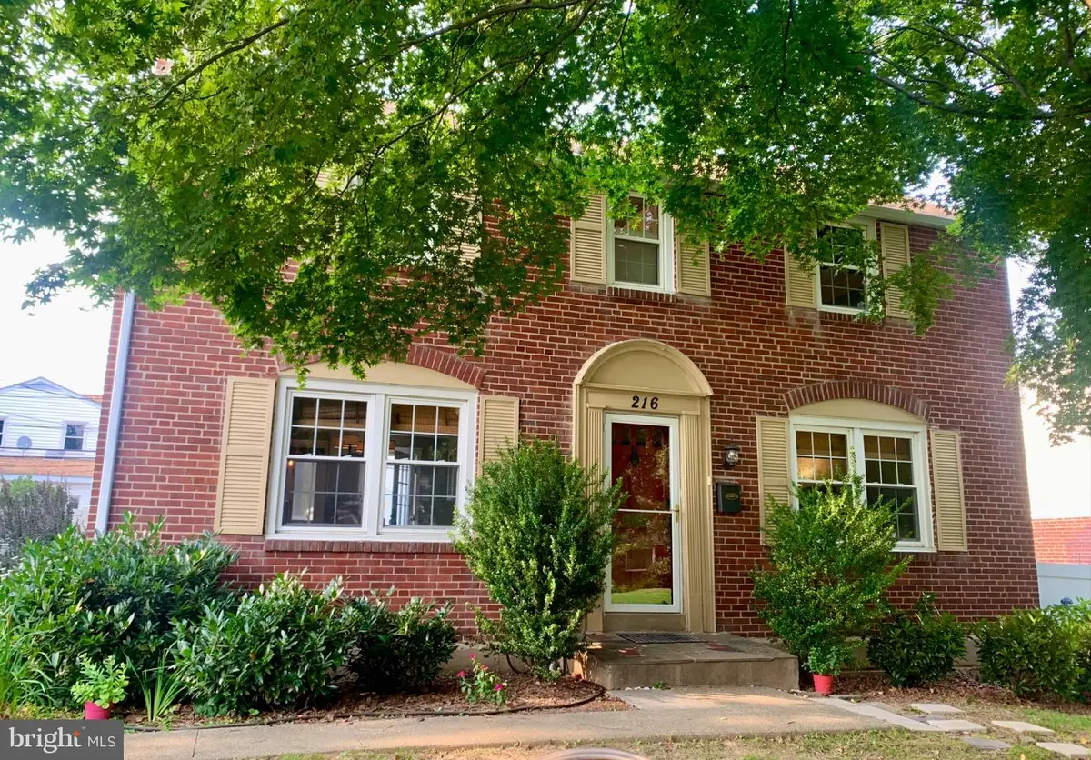 216 Wickford Rd, Havertown, PA 19083 - #1