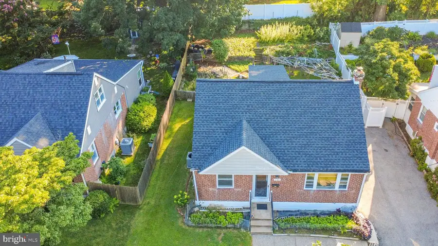 140 Rockwood Dr, Havertown, PA 19083 - #2