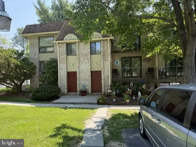 314 Saybrooke Ln, Wallingford, PA 19086 - #1