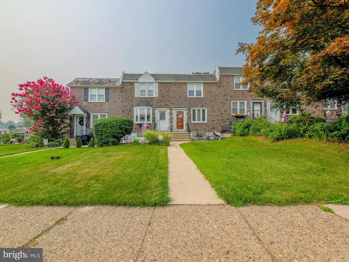 5360 Delmar Dr, Clifton Heights, PA 19018 - #1