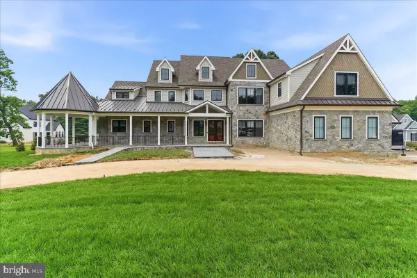 717 Featherbed Ln, GARNET VALLEY, PA 19060