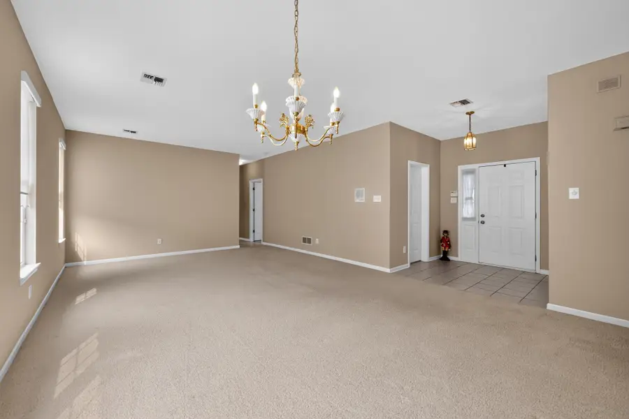 2105 White Fox Way, Glen Mills, PA 19342 - #2