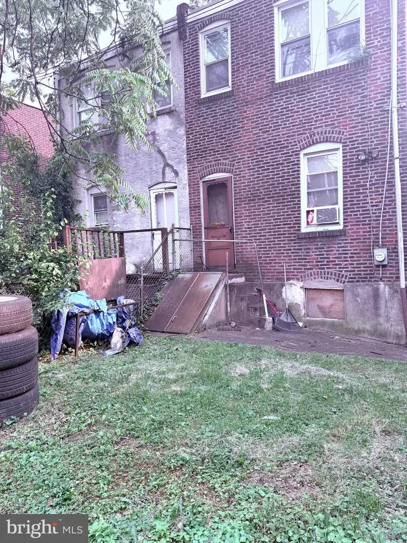 1107 Pine St, Darby, PA 19023 - #3