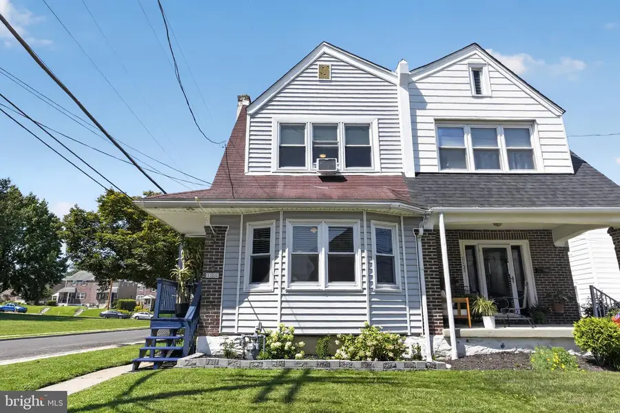 1100 Harding Dr, Havertown, PA 19083 - #2