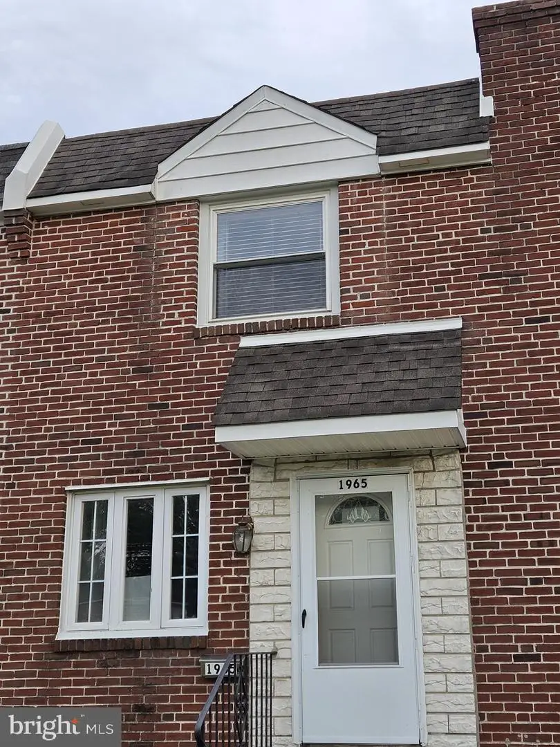 1965 Carter Rd, Folcroft, PA 19032 - #1