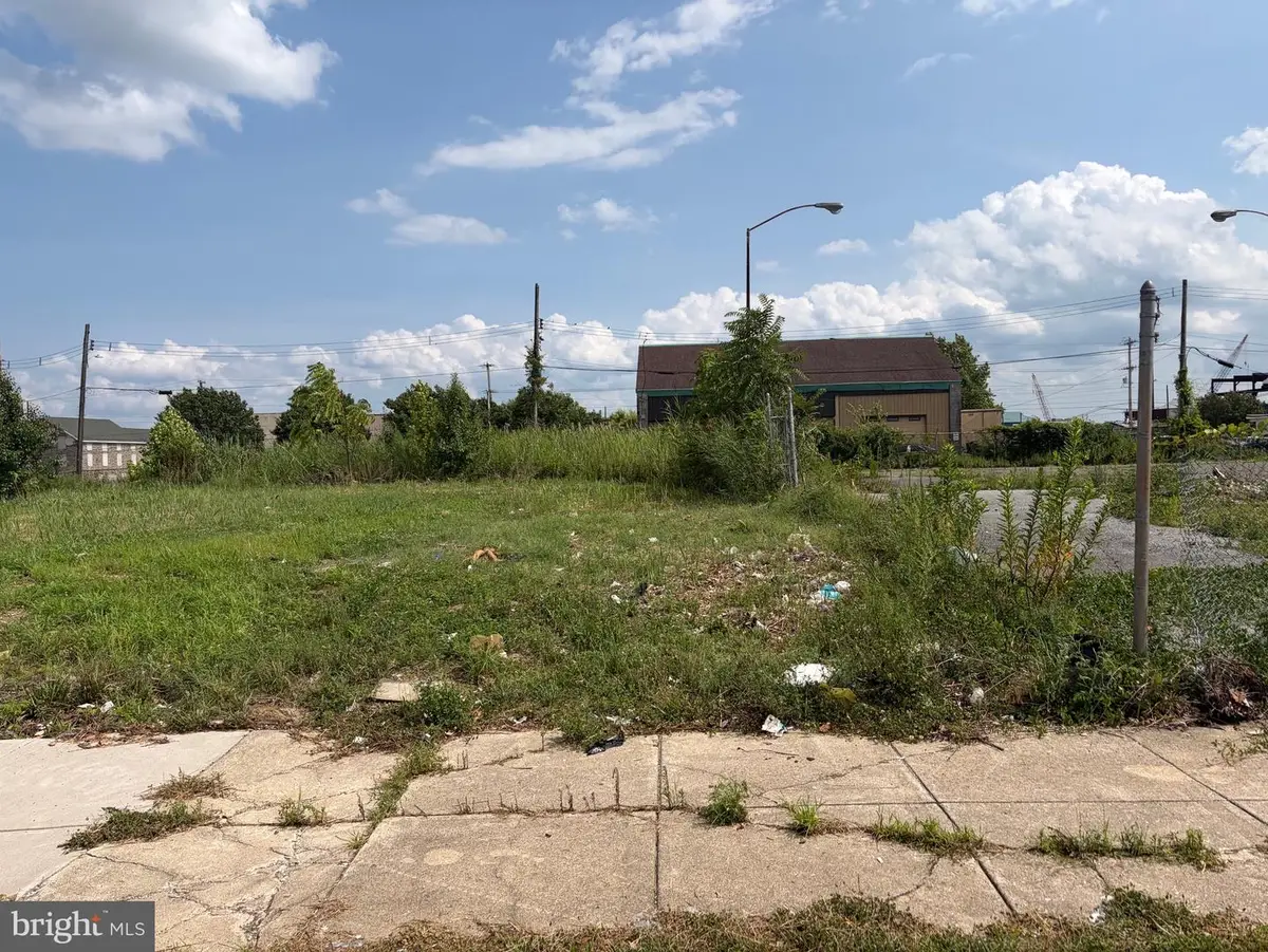 311-313 W 3rd St, Chester, PA 19013 - #1