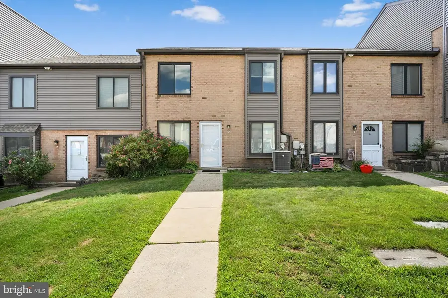 5200 Hilltop Dr #75, Brookhaven, PA 19015 - #2