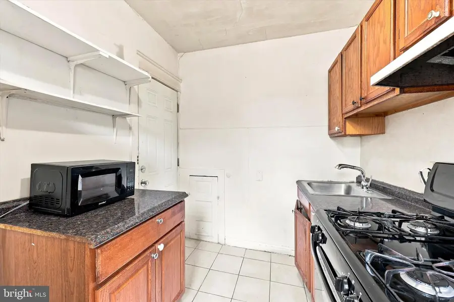 79 S State Rd, Upper Darby, PA 19082 - #3