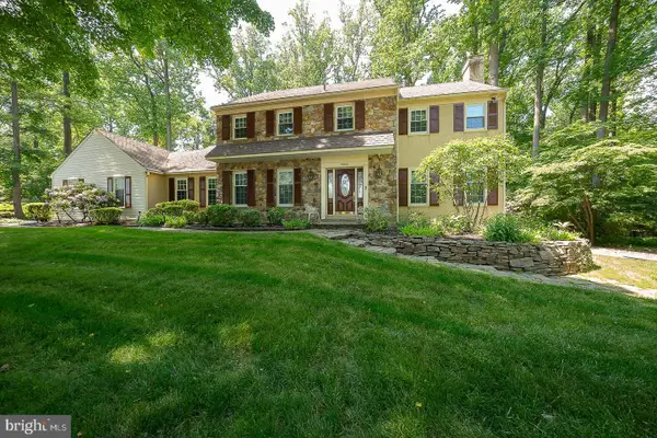3303 Greene Countrie Dr, NEWTOWN SQUARE, PA 19073